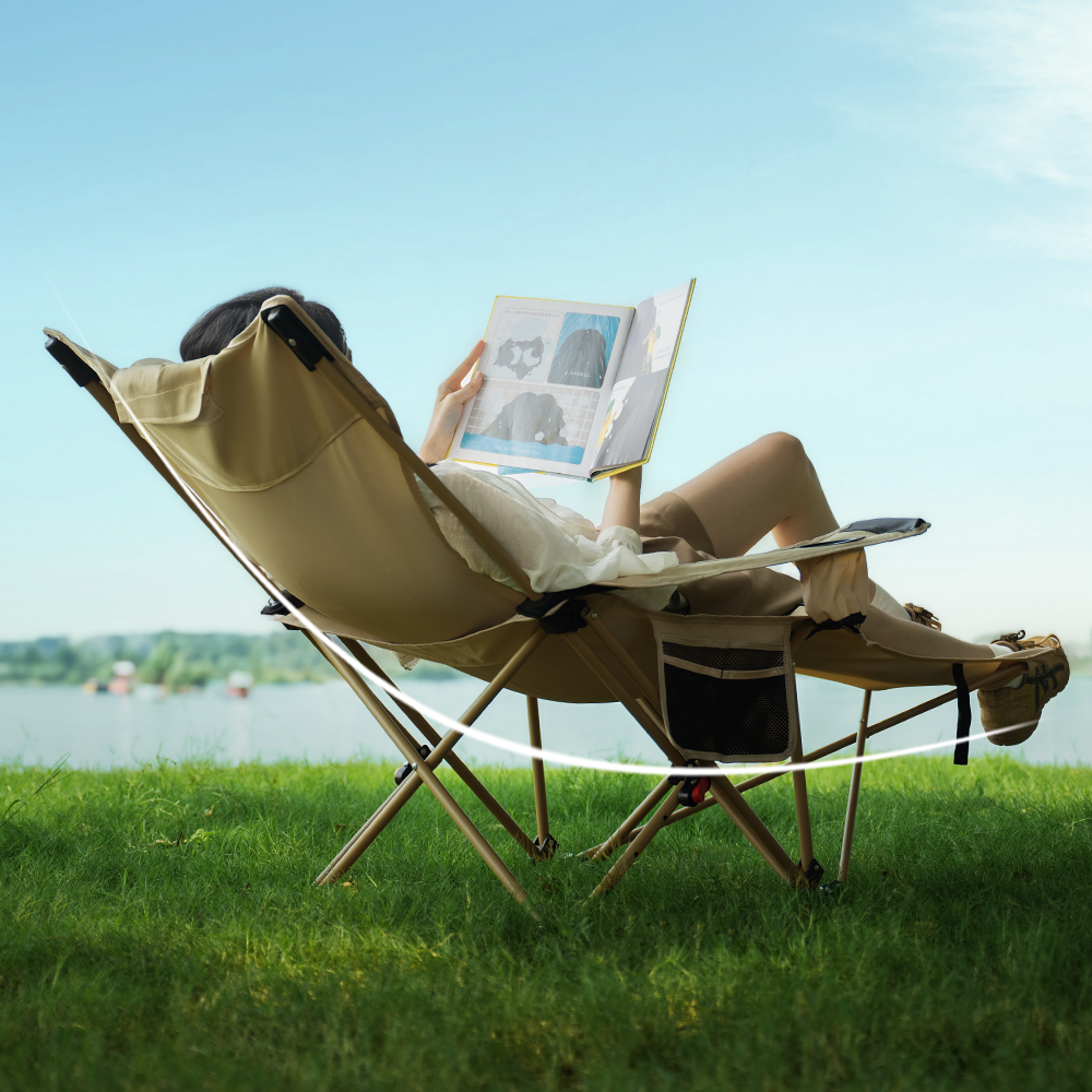 Lodge pro Camping Lounge Chair with Footrest