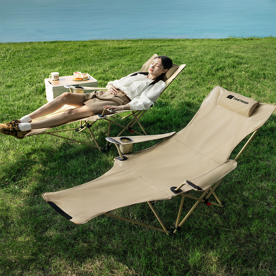 Lodge pro Camping Lounge Chair with Footrest
